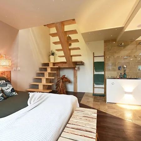 Instinct - Jacuzzi, Sauna, Aperitif Dinatoire Et Petit Dejeuner Vakantiehuis *